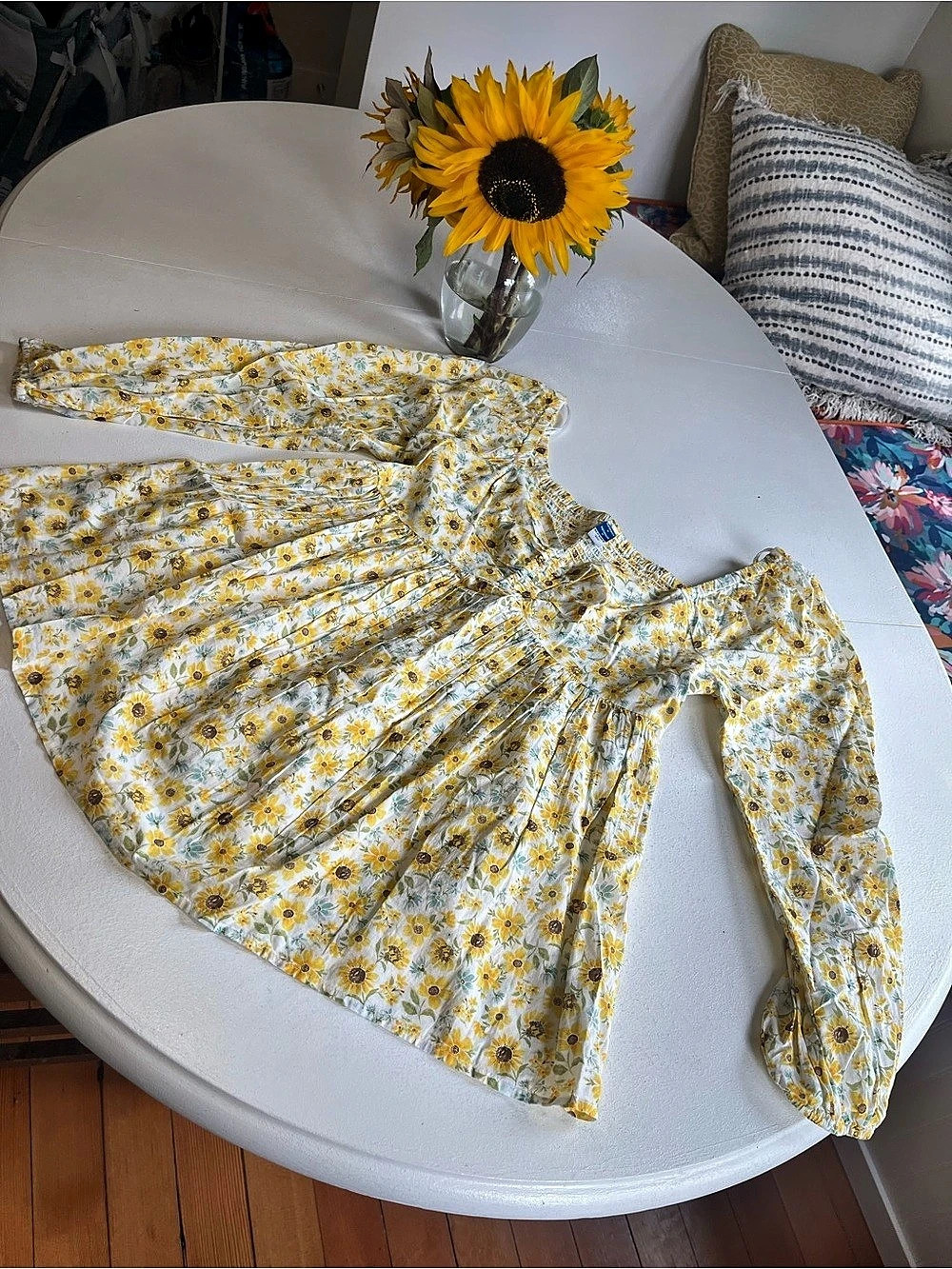 Old Navy sunflower maternity top